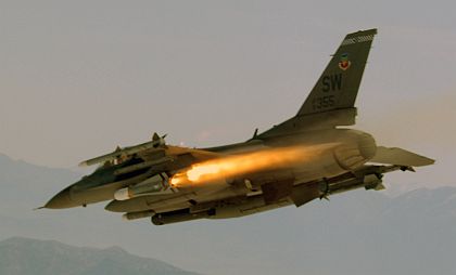 F-16𶷙Cl(f)AGM-65Ռ،YψD