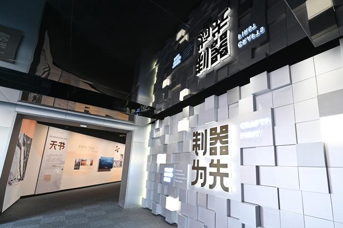 近距離感受文?！昂诳萍肌?>
     <p>近距離感受文?！昂诳萍肌?/p>
</a><a href=