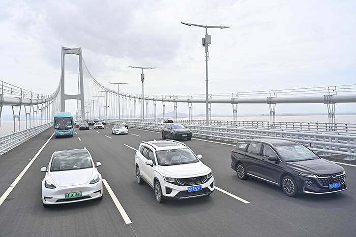 深中通道通車(chē)試運營(yíng)