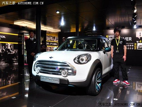 С̖MINI Coupe܇(ch)ͷm˸װl(f) ܇(ch)֮