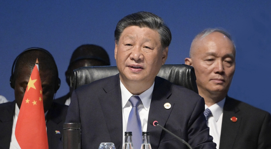 習近平出席金磚國家同非洲國家及其他新興市場(chǎng)和發(fā)展中國家領(lǐng)導人對話(huà)會(huì )