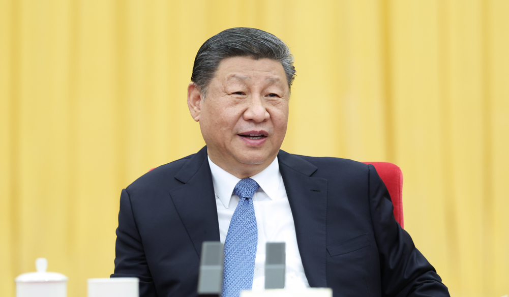 習近平看望參加政協(xié)會(huì )議的民盟民進(jìn)教育界委員