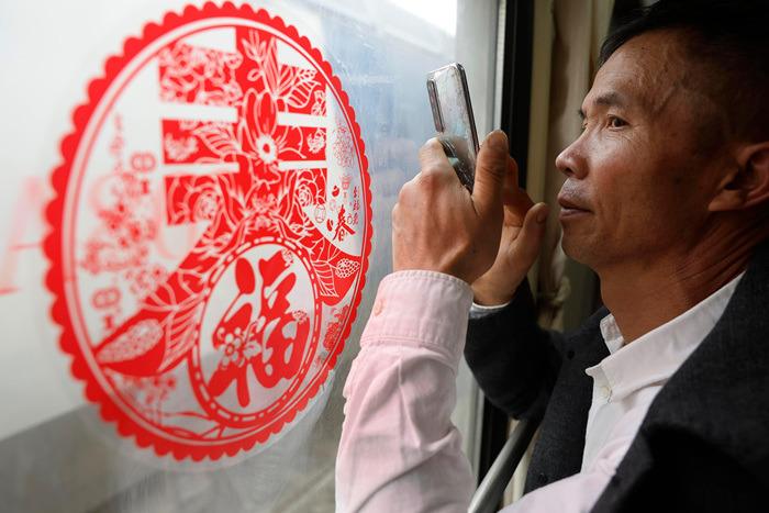 探訪(fǎng)春運里的K4636/7次臨時(shí)旅客列車(chē)